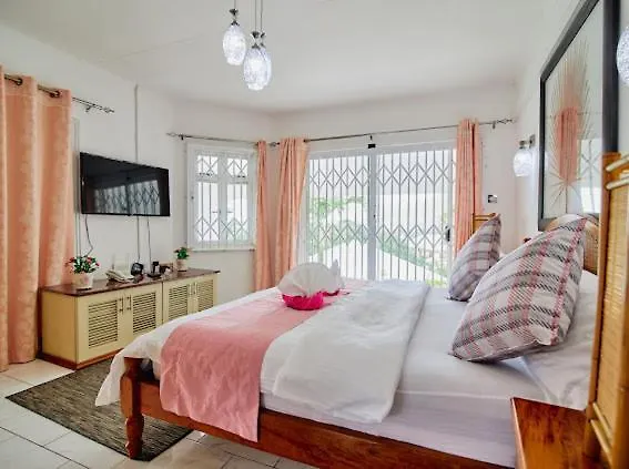 Villa 360 Degrees *