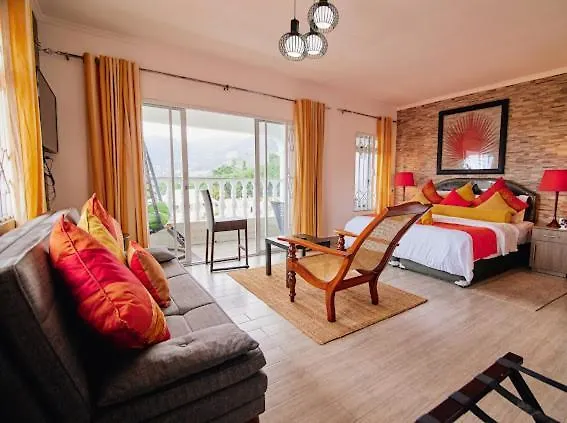 Villa 360 Degrees *